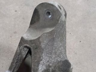 bontott FORD TRANSIT Motor Tartó Bak (Fém)