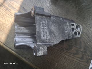 bontott FORD TRANSIT Motor Tartó Bak (Fém)