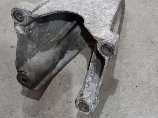 bontott FORD TRANSIT Motor Tartó Bak (Fém)