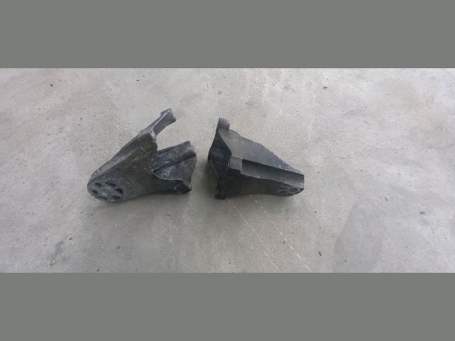 bontott FORD TRANSIT Motor Tartó Bak (Fém)