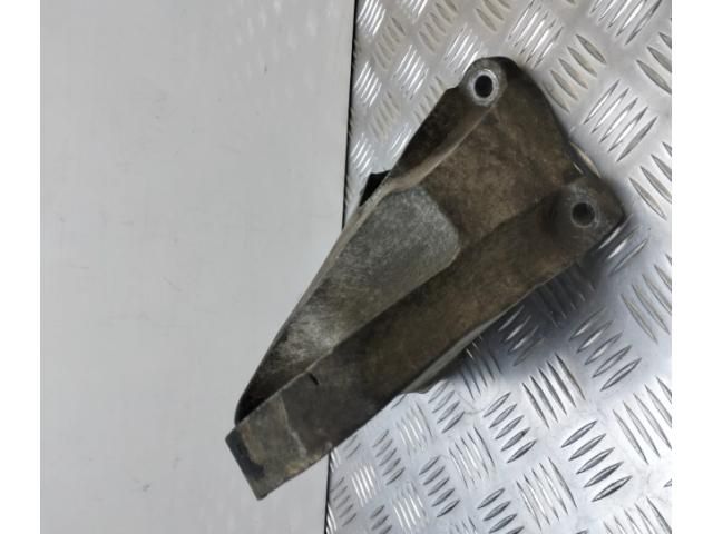 bontott FORD TRANSIT Motor Tartó Bak Jobb