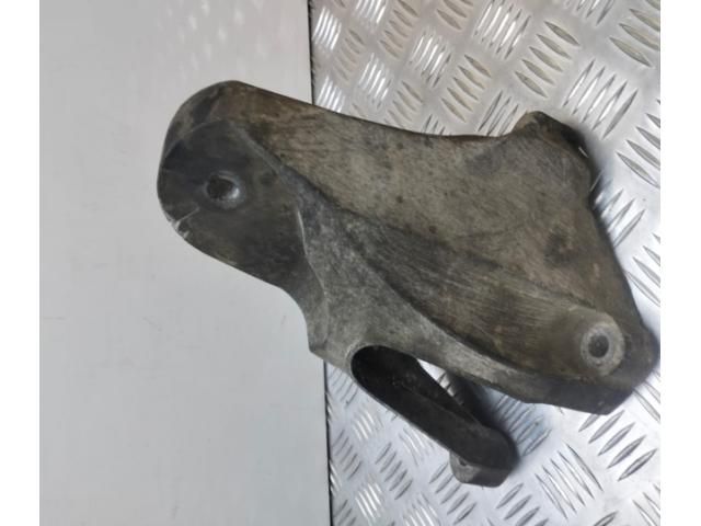 bontott FORD TRANSIT Motor Tartó Bak Jobb