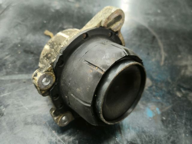 bontott FORD TRANSIT Motor Tartó Bak (Pozíciófüggetlen)