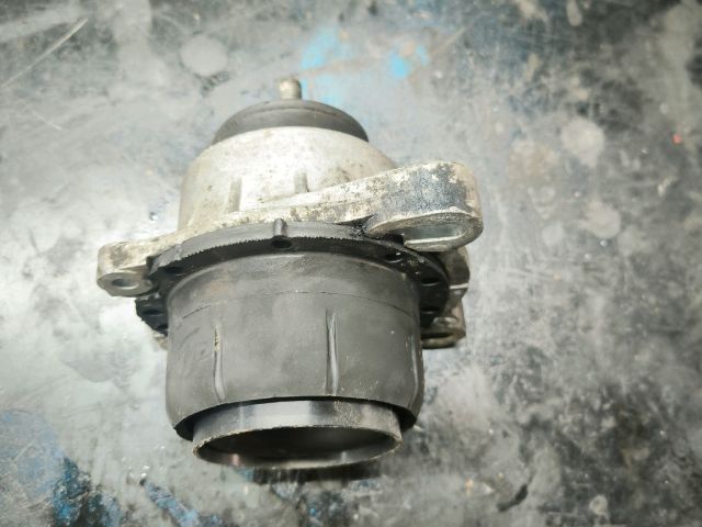 bontott FORD TRANSIT Motor Tartó Bak (Pozíciófüggetlen)