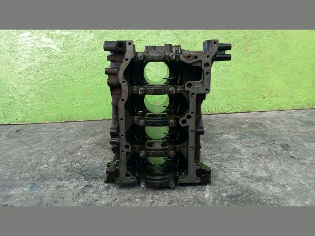 bontott FORD TRANSIT Motorblokk (Fűzött)