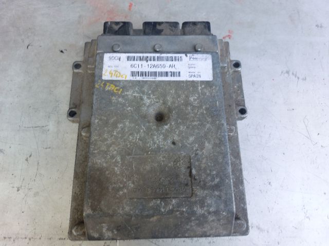 bontott FORD TRANSIT Motorvezérlő