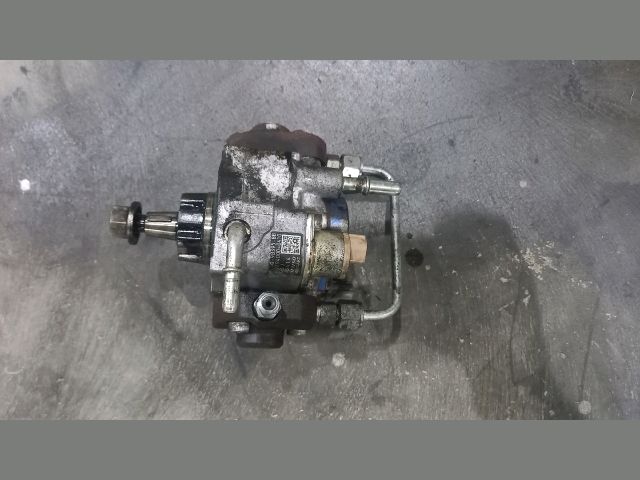 bontott FORD TRANSIT Nagynyomású Szivattyú