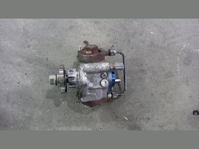 bontott FORD TRANSIT Nagynyomású Szivattyú