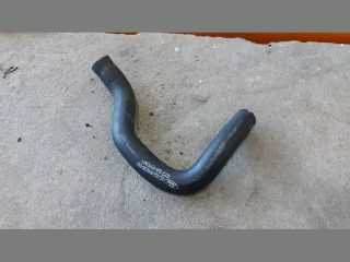 bontott FORD TRANSIT Olajhűtő Vízcső (Bemenő)