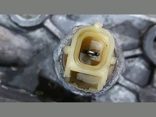 bontott FORD TRANSIT Olajszűrő Ház