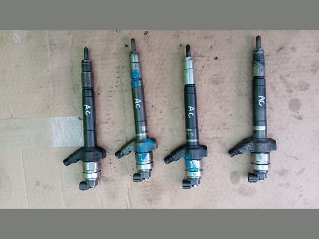 bontott FORD TRANSIT Porlasztó (1 db)