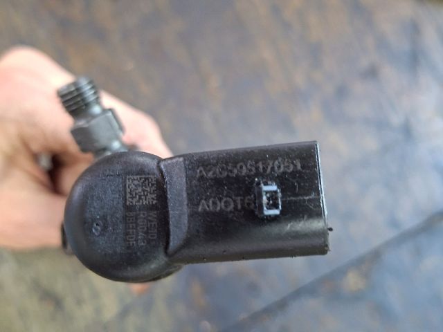 bontott FORD TRANSIT Porlasztó (1 db)