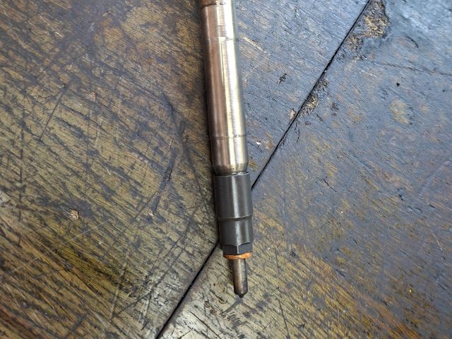 bontott FORD TRANSIT Porlasztó (1 db)