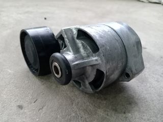 bontott FORD TRANSIT Szíjfeszítő Görgő