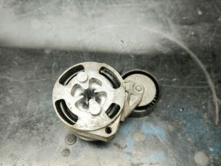 bontott FORD TRANSIT Szíjfeszítő Görgő