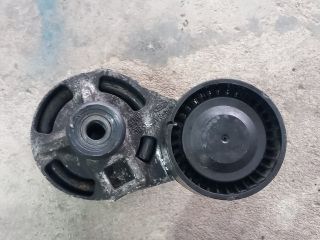 bontott FORD TRANSIT Szíjfeszítő Görgő