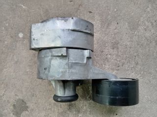 bontott FORD TRANSIT Szíjfeszítő Görgő