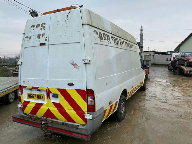 bontott FORD TRANSIT Tank