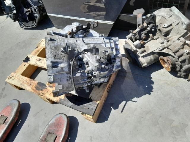 bontott FORD TRANSIT Váltó (Mechanikus)