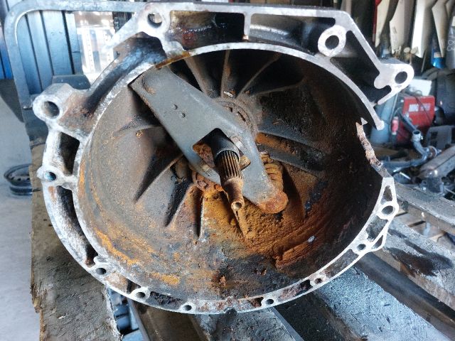 bontott FORD TRANSIT Váltó (Mechanikus)