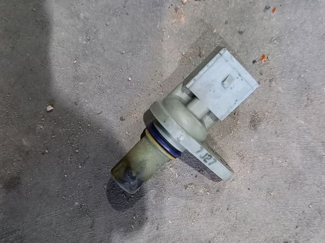 bontott FORD TRANSIT Vezérműtengely Fordulatszám Jeladó