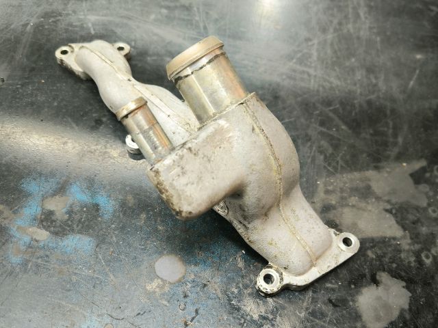 bontott FORD TRANSIT Vízcső