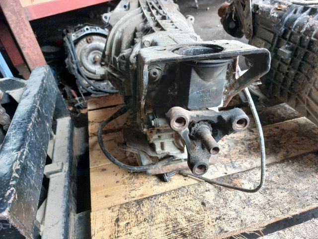 bontott FORD TRANSIT Váltó (Mechanikus)