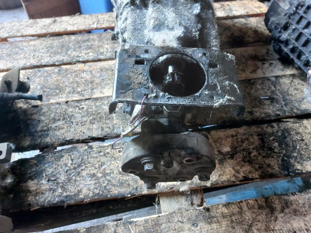 bontott FORD TRANSIT Váltó (Mechanikus)