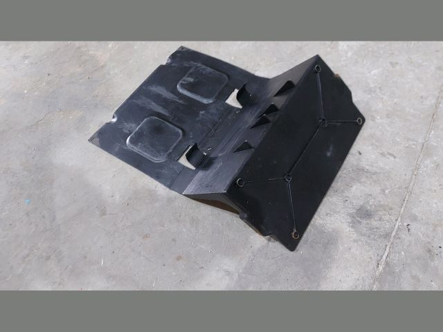 bontott FORD TRANSIT Akkumulátor Fedél