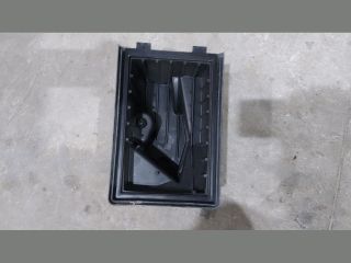 bontott FORD TRANSIT Légszűrő Ház Fedél