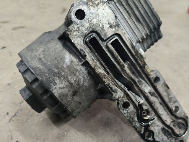 bontott FORD TRANSIT Olajszűrő Ház