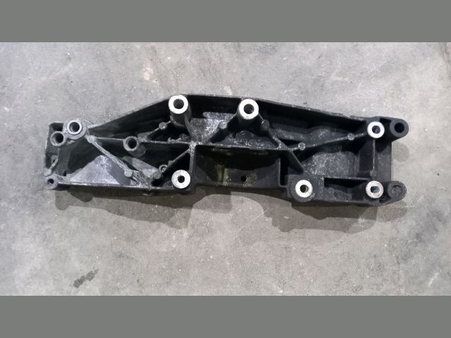 bontott FORD TRANSIT Generátor Tartó Bak