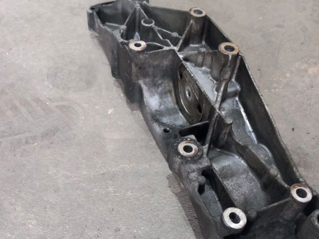 bontott FORD TRANSIT Klíma Szervó Szivattyú Bak