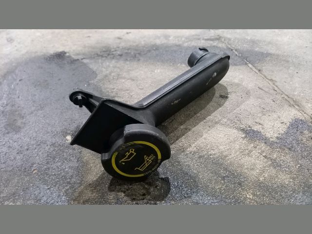 bontott FORD TRANSIT Olajbeöntő Sapka