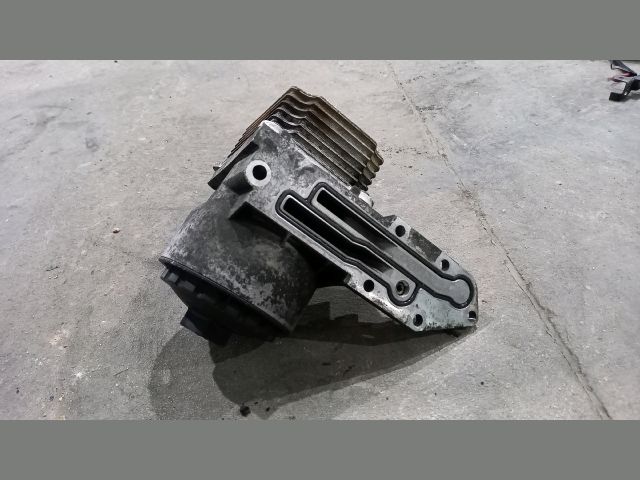 bontott FORD TRANSIT Olajszűrő Ház