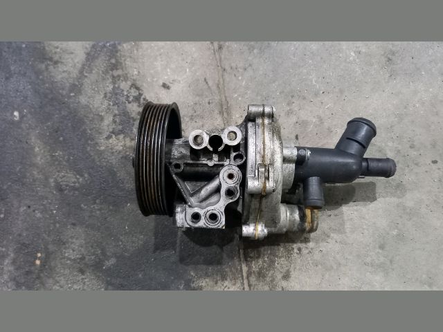 bontott FORD TRANSIT Vízpumpa