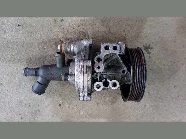 bontott FORD TRANSIT Vízpumpa