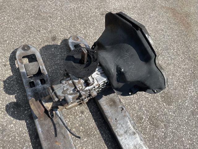 bontott FORD TRANSIT Váltó (Mechanikus)