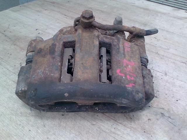 bontott FORD TRANSIT Jobb első Féknyereg Munkahengerrel