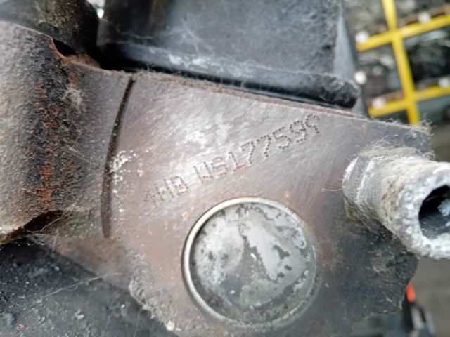 bontott FORD TRANSIT Motor (Fűzött blokk hengerfejjel)