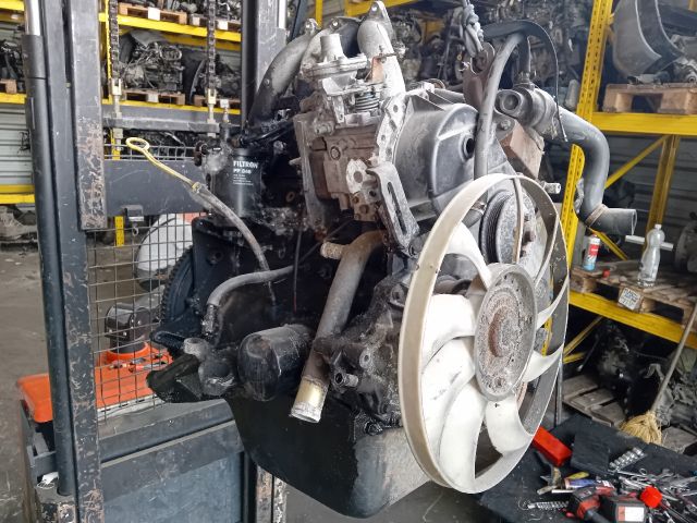 bontott FORD TRANSIT Motor (Fűzött blokk hengerfejjel)