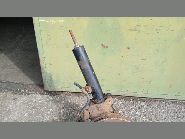 bontott FORD TRANSIT Jobb első Gólyaláb (Lengécsillapító, Rugó)