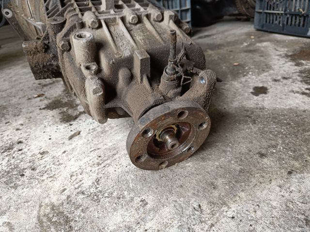 bontott FORD TRANSIT Váltó (Mechanikus)