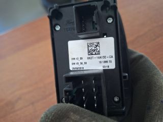 bontott FORD TRANSIT Ablakemelő Kapcsoló Négyes / Kettes