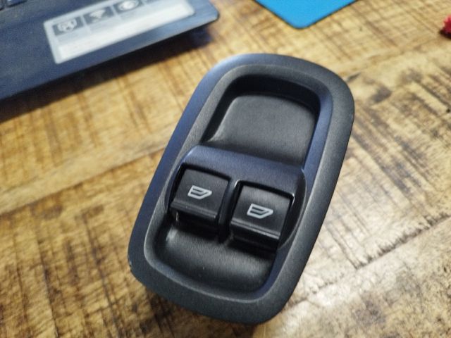 bontott FORD TRANSIT Ablakemelő Kapcsoló Négyes / Kettes