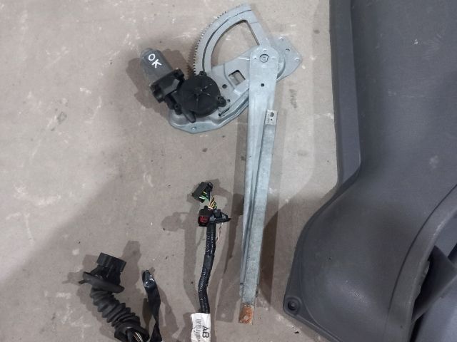 bontott FORD TRANSIT Ablakemelő Kapcsoló Szett