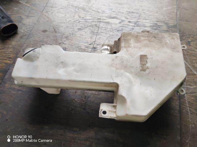 bontott FORD TRANSIT Ablakmosó Tartály