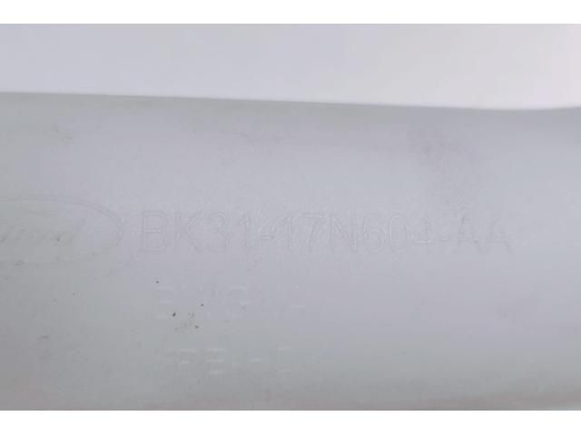 bontott FORD TRANSIT Ablakmosótartály Betöltő