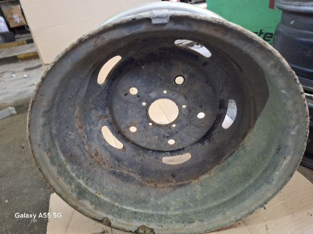 bontott FORD TRANSIT Acélfelni (1 db)