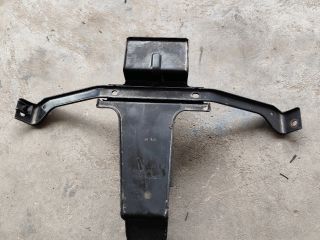 bontott FORD TRANSIT Akkumulátor Tartó